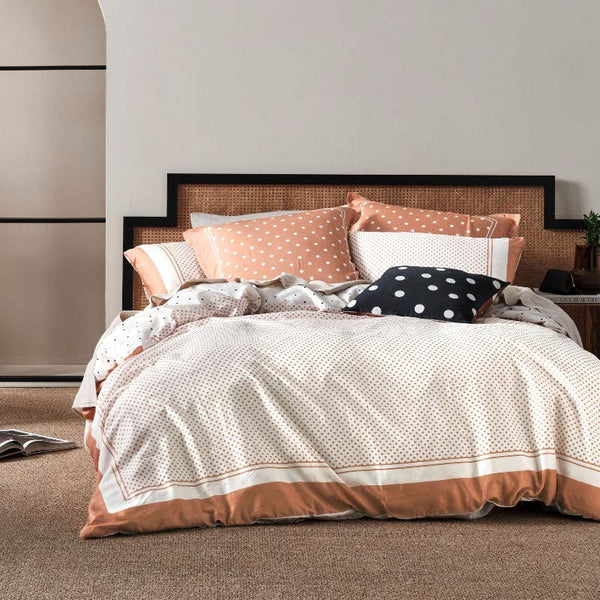 Linen House Vivienne Brandy Quilt Cover Set (6554676133932)