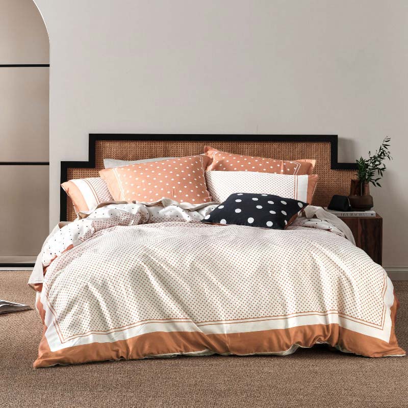 Linen House Vivienne Brandy Quilt Cover Set (6554676133932)