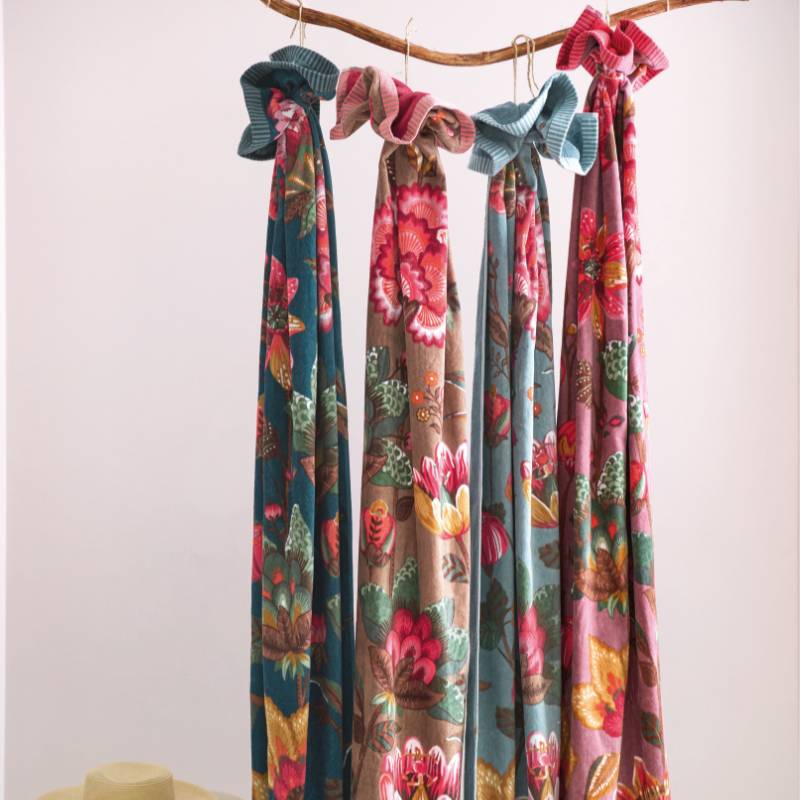 Pip store studio towels